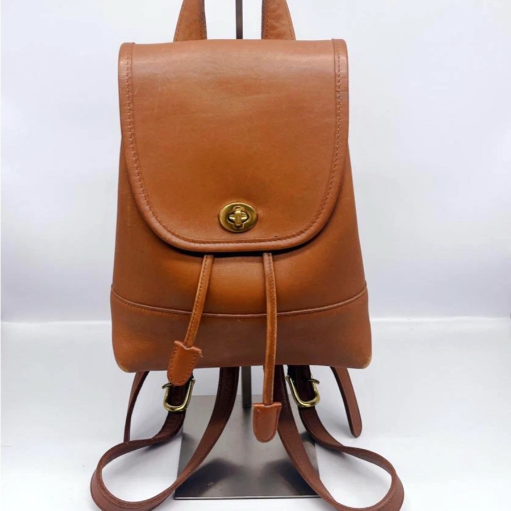 Coach Carmel Brown vintage Leather Backpack clean, reconditioned gift worthy
